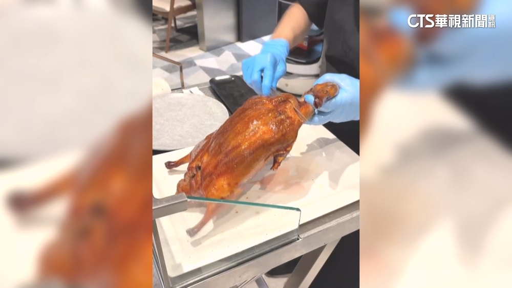 烤全鴨不見鴨頭.鴨脖？　業者：確保品質.遵照流程