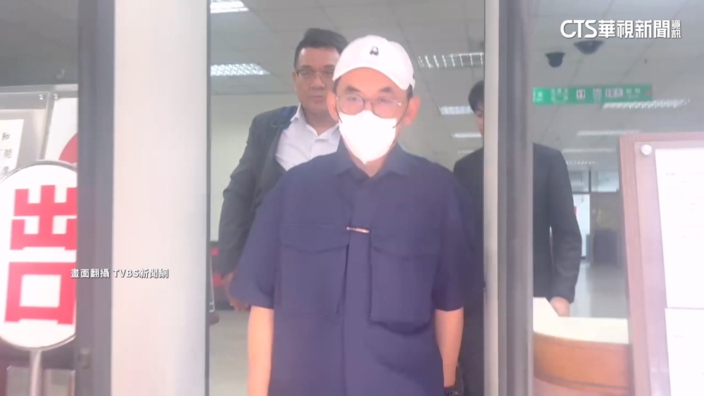 持未成年性影像　黃子佼出庭二次調解　傳已與10人和解