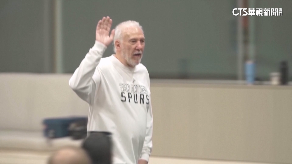 NBA傳奇教頭卸任　「波波維奇」改當馬刺營運總裁