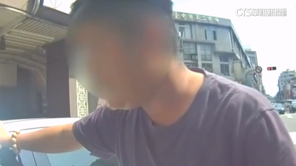 路口追撞！駕駛喝茫不知車禍　酒測值0.82被法辦