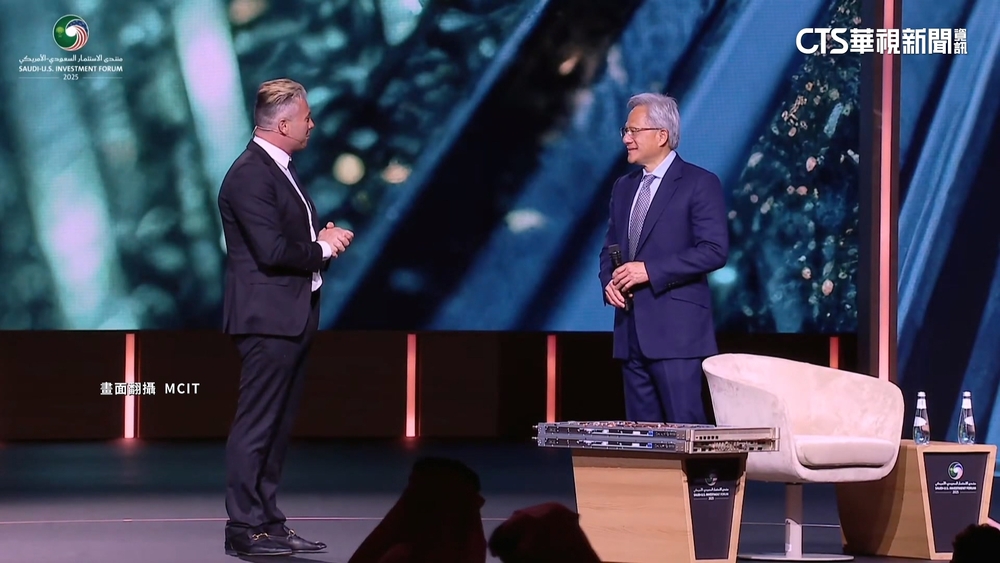 黃仁勳.蘇姿丰中東行大豐收　台股跳空大漲