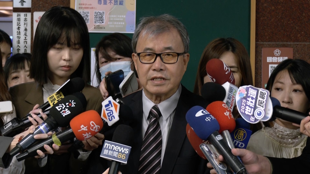 遭稱史上第一人明禁兩岸交流　鄭英耀：這樣的帽子我承擔不起