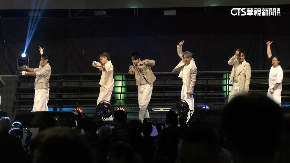 藝人閃兵爭議延燒　Energy「五人全因病免役」受矚