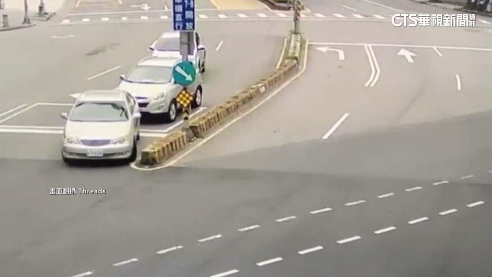 三峽車禍「監視器還原」　翁下交流道後異常繞行