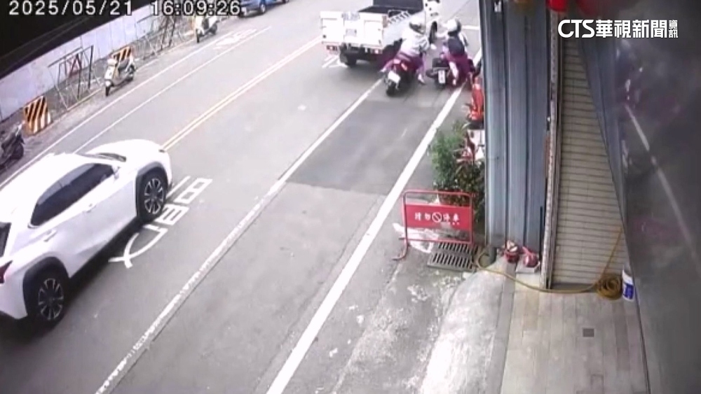 騎車載妹妹追撞同校學妹　19歲女大生頭部重創亡