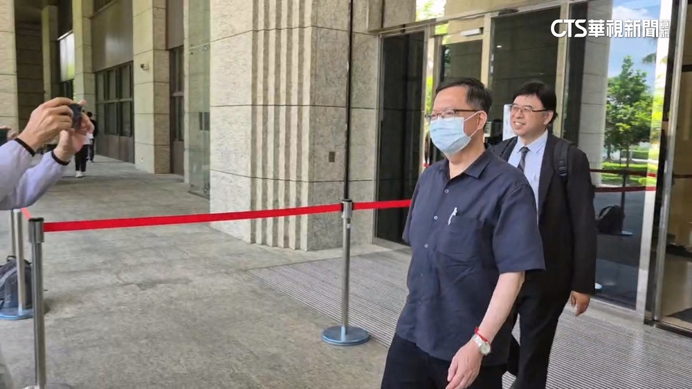 鄭文燦瘦了！隔一個多月再出庭　笑稱練核心.沒三高