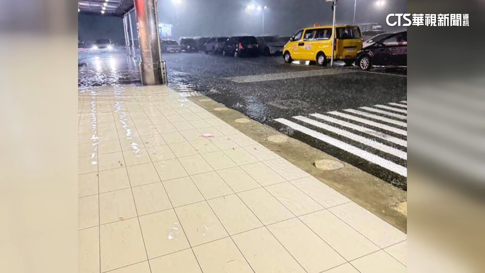 大雷雨襲基北北桃！　永和.土城等雙北地區下冰雹
