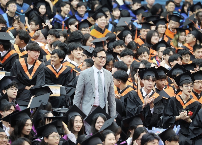 林之晨「身為台灣人」引熱議　鄭家純曝家世背景 網驚：馬上刪掉分享