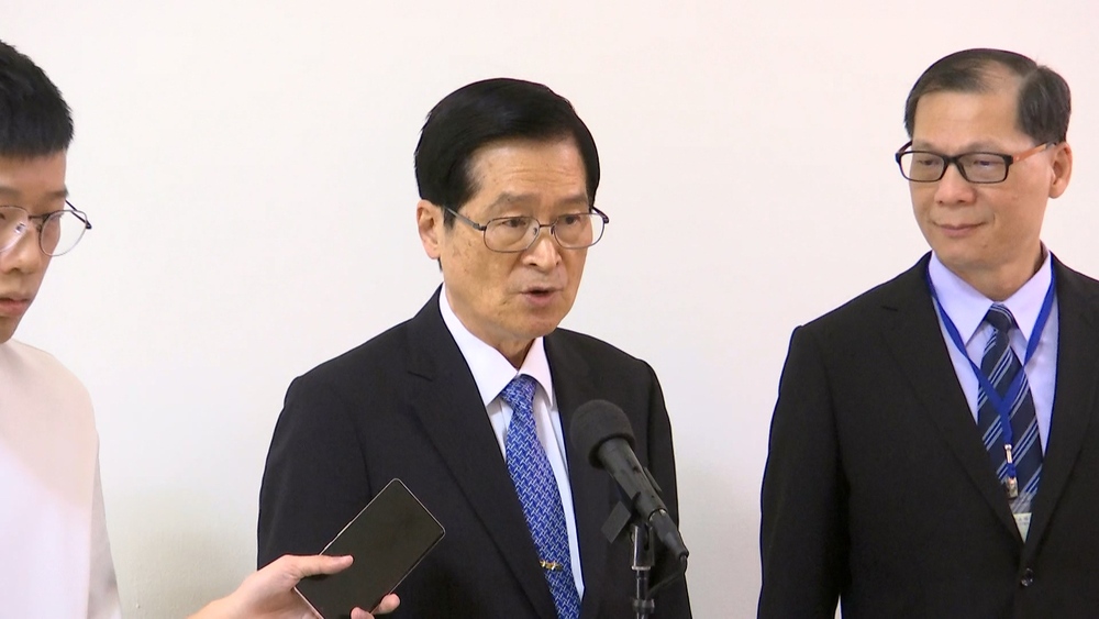 「閃兵」藝人多在北榮複檢引質疑　嚴德發：全力配合調查、勿枉勿縱