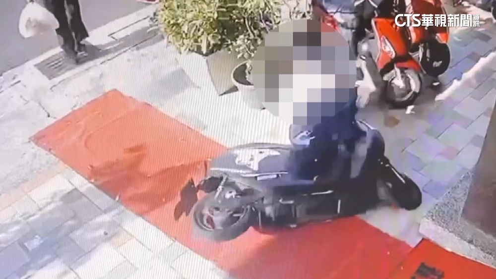 知名火鍋塑膠毯害摔車？　客骨折告店家　判敗訴