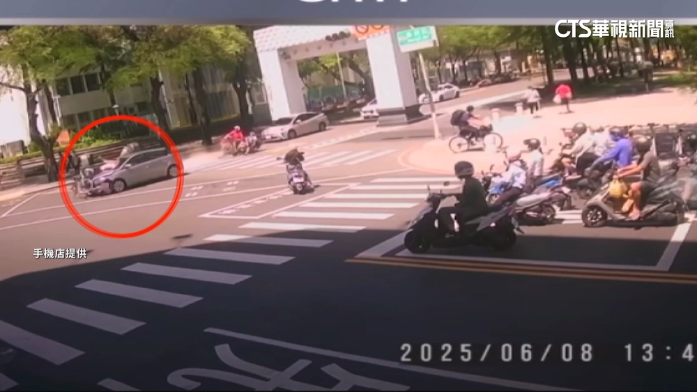 又是高齡駕駛！　76歲婦闖燈撞死74歲男　複訊10萬交保