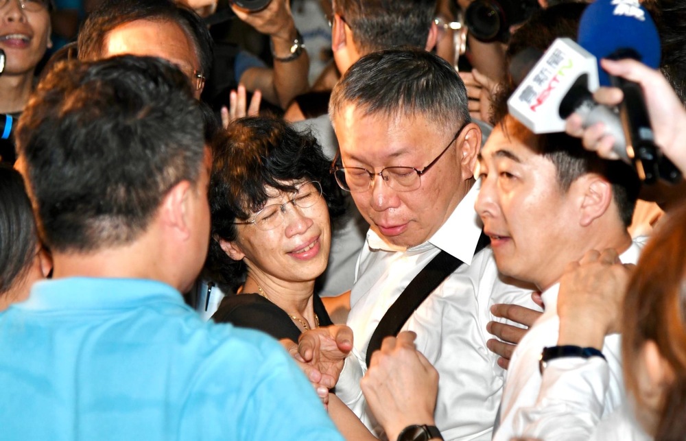 陳佩琪「心情不好就看賴清德臉書」　曝柯文哲傳話「打倒綠共拯救台灣」