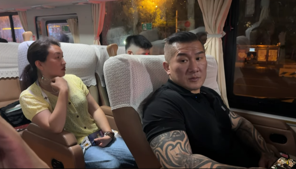 館長赴上海稱「台灣一杯奶茶800元」　網傻眼：哪一家？