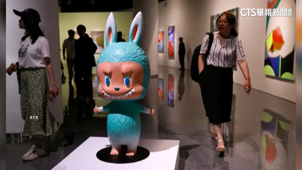 全球只有1隻！　「薄荷色Labubu」450萬元拍出