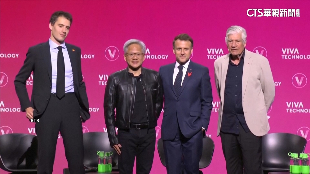黃仁勳出席VivaTech　與法國總統馬克宏相見歡