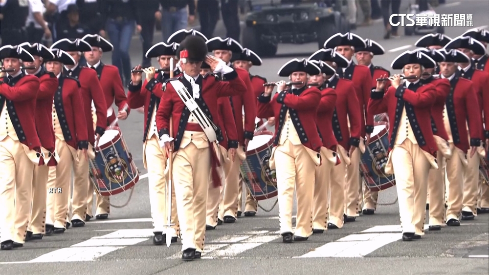 華府盛大閱兵！逢川普79歲生日　與普丁通話收祝福