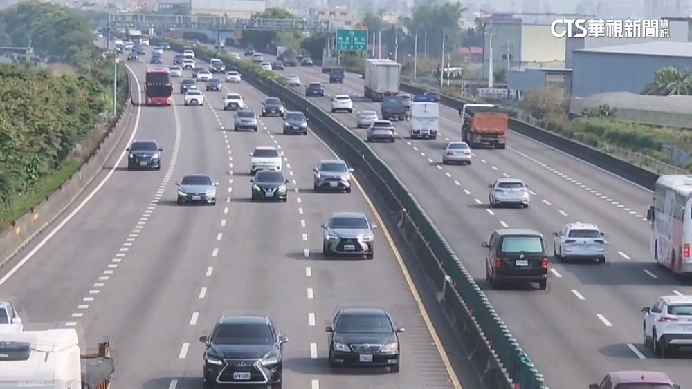 國道暑假估週五至週日湧車潮「平日1.2倍」　高公局交通疏導措一次看