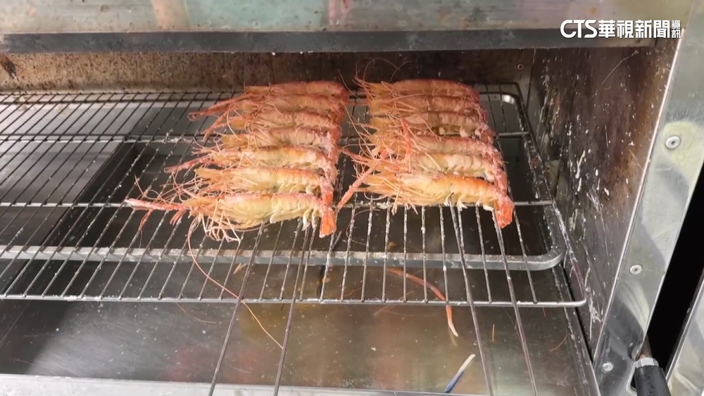 六合夜市6隻鹽烤泰國蝦500元！　業者：已退錢