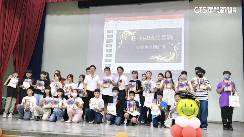 國小畢業送大禮！每人一台iPad　學生驚呆直呼實用