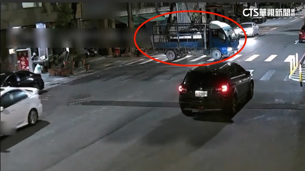 欠債還砸店？　茶行遭10多名惡煞闖入　4人掛彩送醫