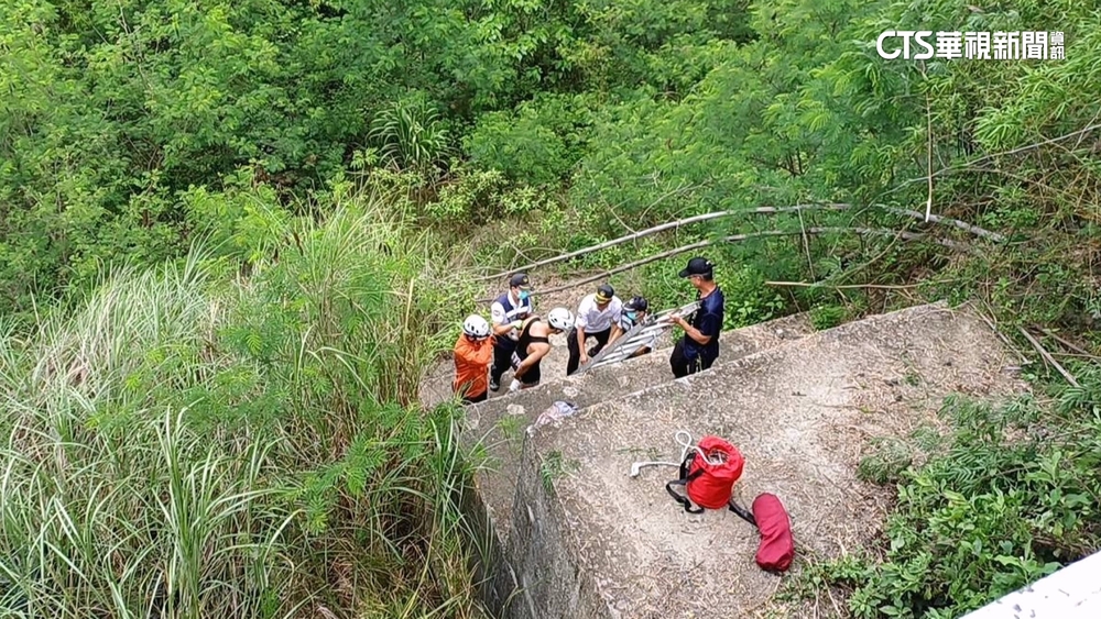 「單車百里」少年疑髮夾彎車速過快　撞護欄墜15米邊坡