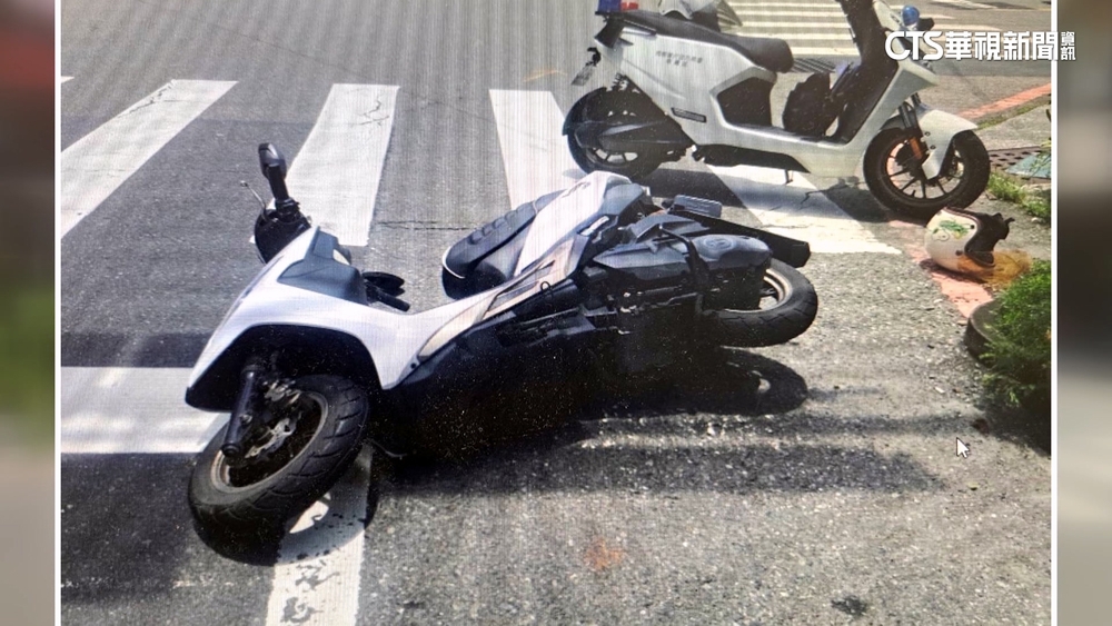 女騎車打滑慘摔！竟是「豬腸」惹禍　警追遺落者開罰
