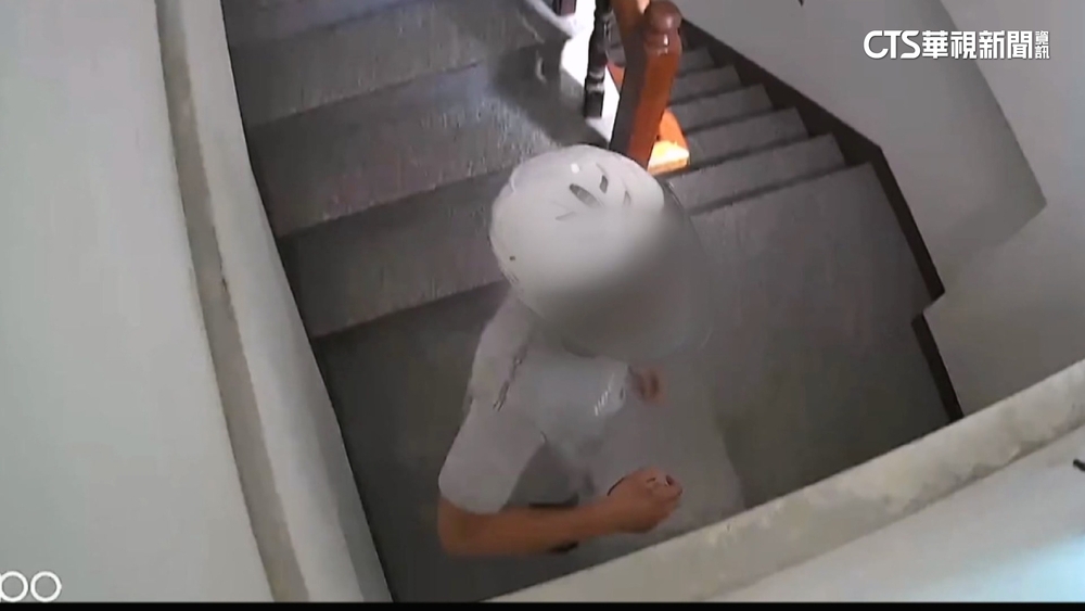 陌生男闖公寓！　拔監視器電源　昔曾失竊.房東急報案