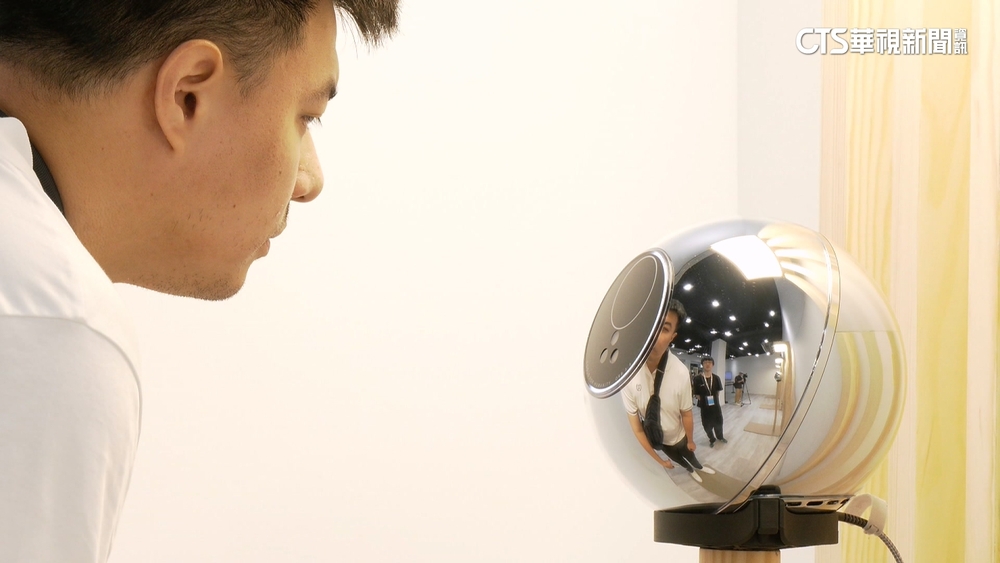 掃一眼換虛幣！虹膜認證資安隱憂　WORLD：無保存個資