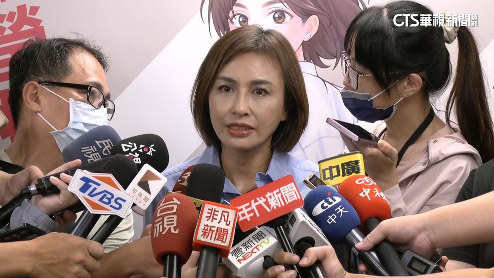 邱議瑩高市長初選競辦成立　許智傑.賴瑞隆送祝福