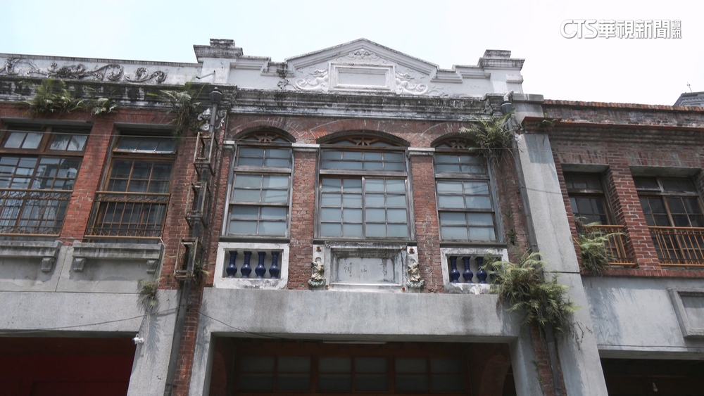 周刊曝邱澤轉手迪化街古厝獲利破億　經紀人：公司房產