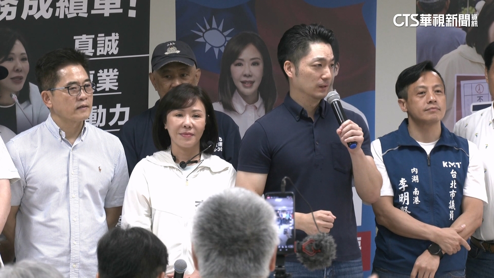 拚陸戰！綠議員和罷團合作　李彥秀頻同框蔣萬安