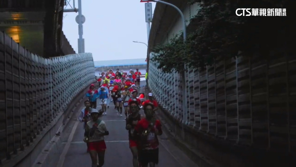 新北耶誕馬拉松接力賽升級　改3人接力.推「區間賞」
