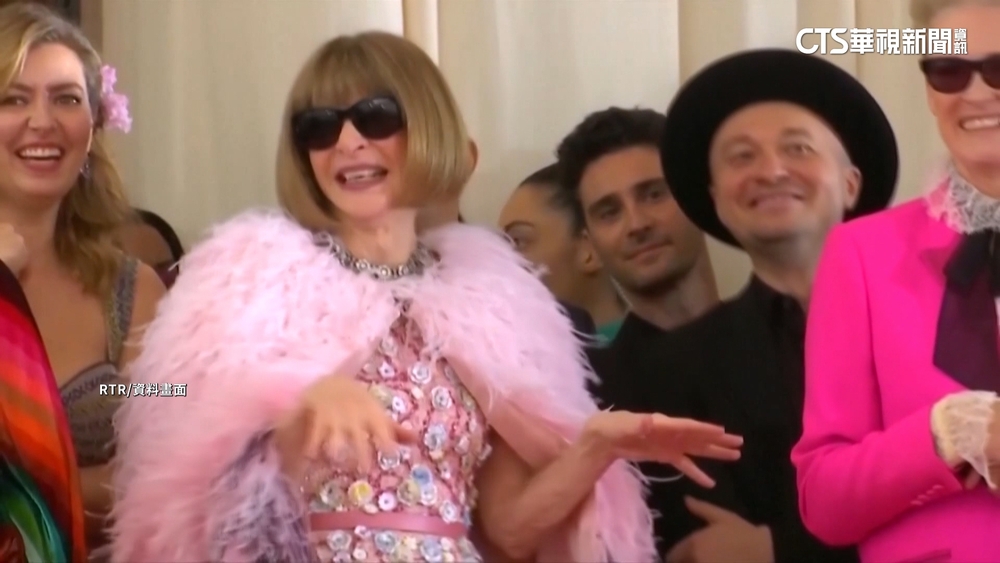 震撼時尚圈！　「時尚惡魔」美國版Vogue總編安娜溫圖卸任