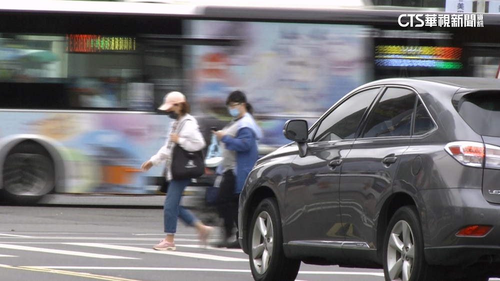 未禮讓行人致死.傷重罰3萬6　新制掀論戰