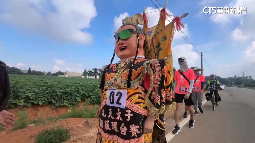 夯番薯「體感近40℃」　九天盃三太子環台大考驗