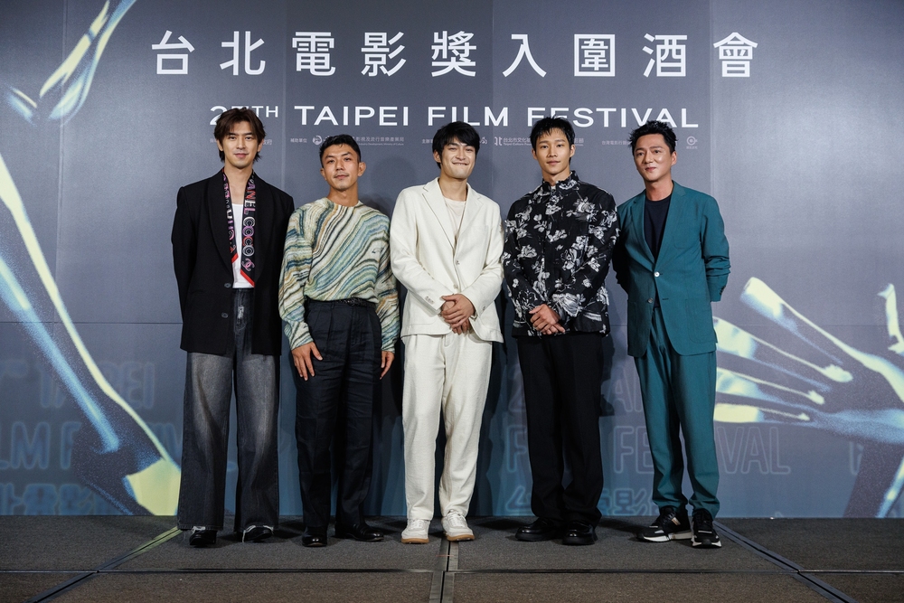 影帝入圍者左至右為陳柏霖、萬洛．隆甘迦、潘綱大、黃冠智、藍葦華。