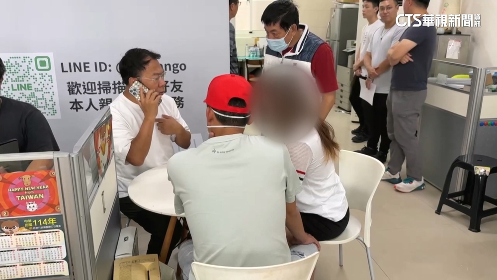 又一被害人？A女控也加入群組　刷百萬代購黃金