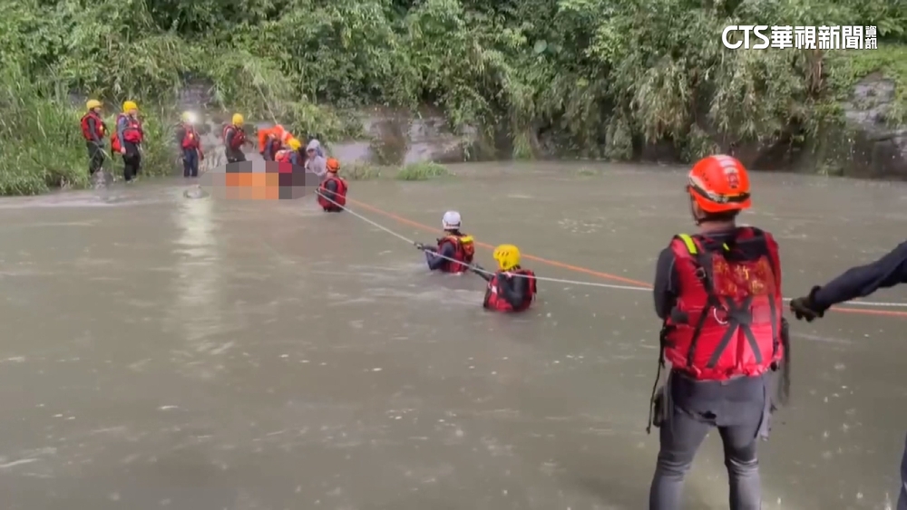 尖石錦屏溪溺水意外　64歲男卡岩縫救出已身亡