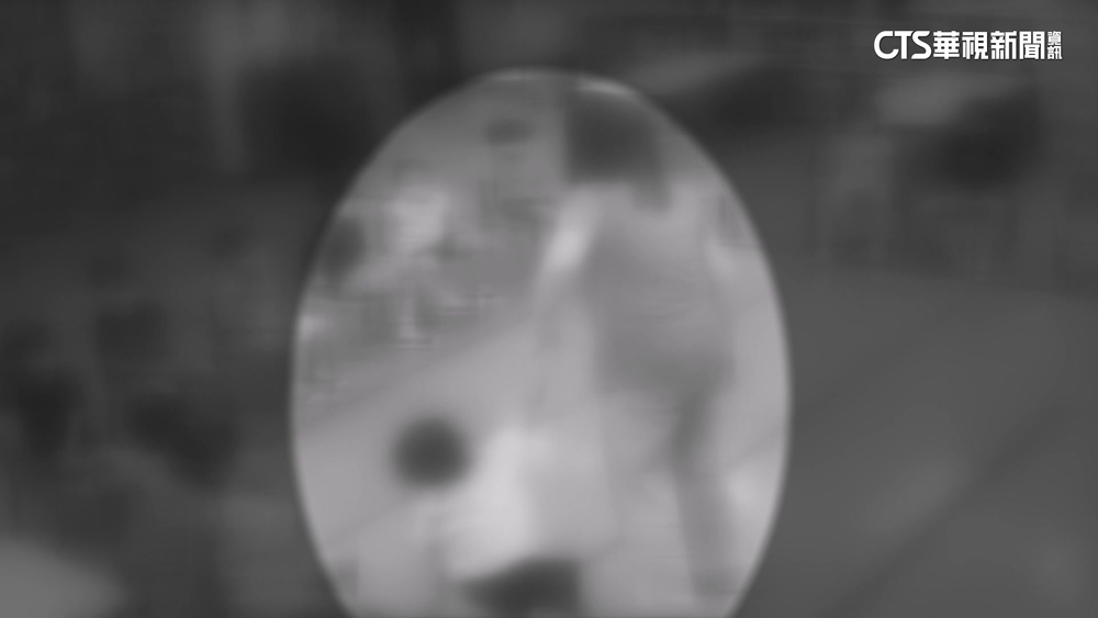 1年學費24萬！　幼園疑「師」暴　把3歲童當拖把拖教室