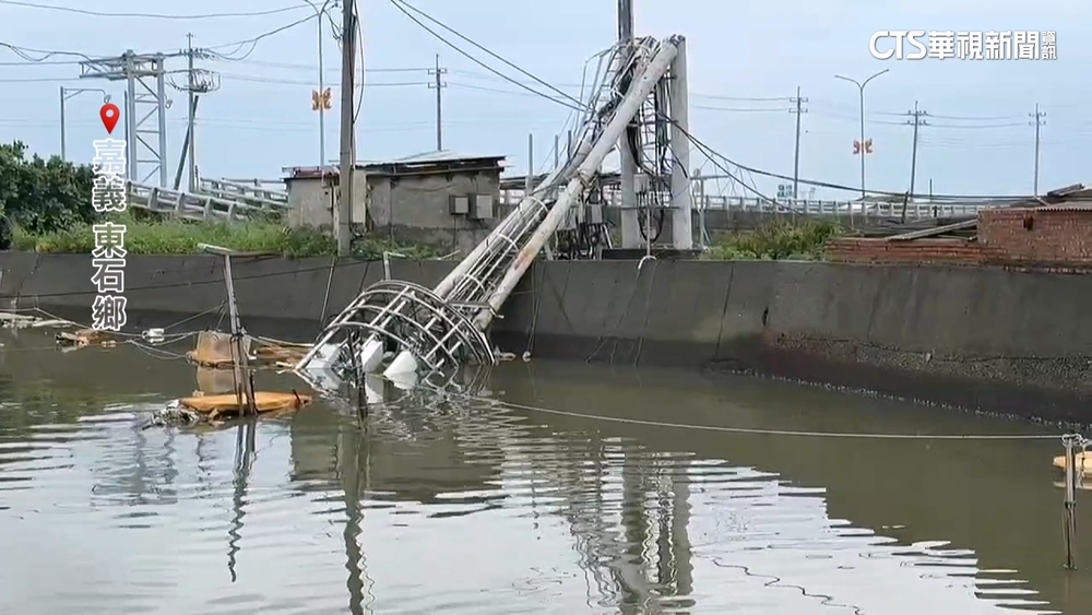 嘉義東石基地台斷沒網可用　居民聚鄰居家「借網路」