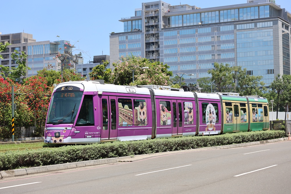 高雄輕軌延長營運時間　7/12起延長至晚上22:30