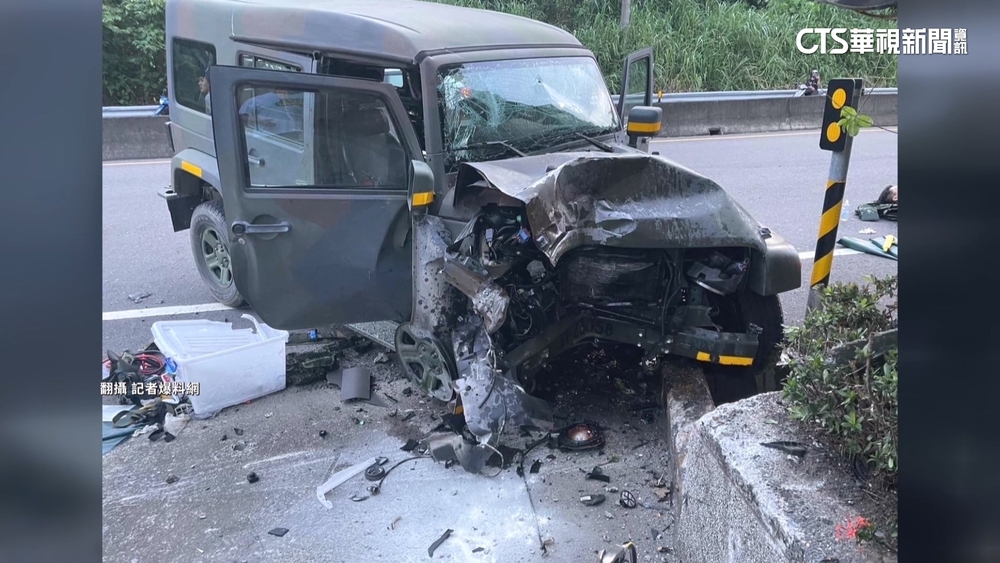 漢光演習又出意外！　軍車自撞石墩　3官兵滿臉血躺地