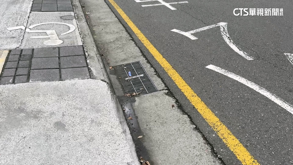 台中文心路淹水　市府擬換格柵　民代抨：應付了事