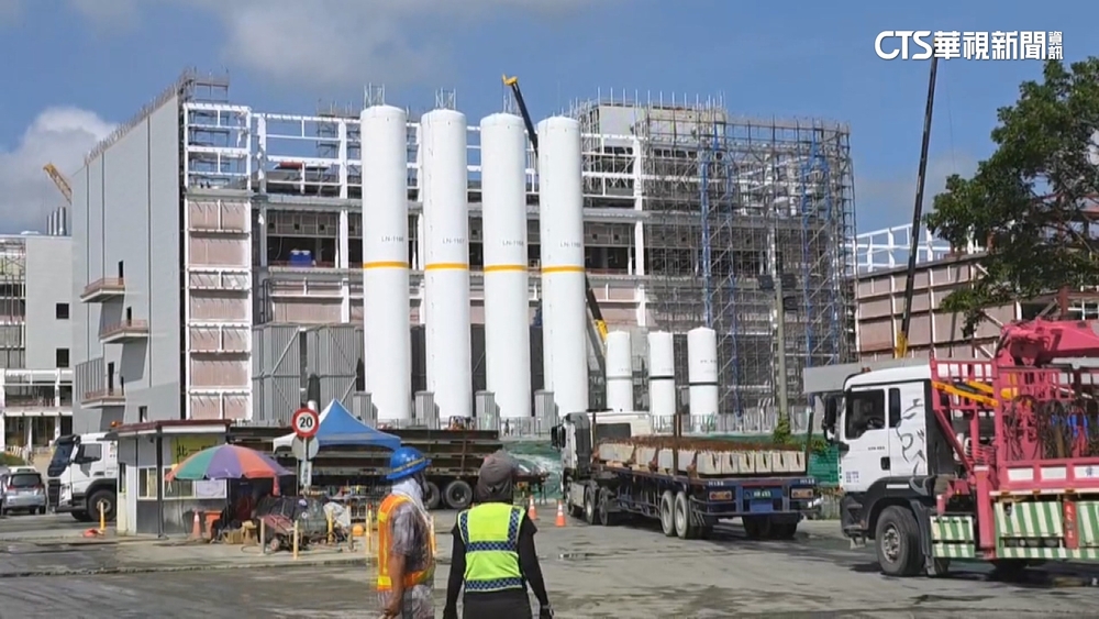 台積電嘉義廠復工又爆工安意外　工人遭百公斤冰水管砸頭