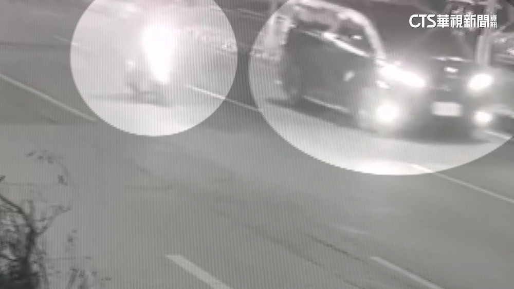 新視角曝光！鳳梨遭當街掃射　槍手「3秒轟12槍」