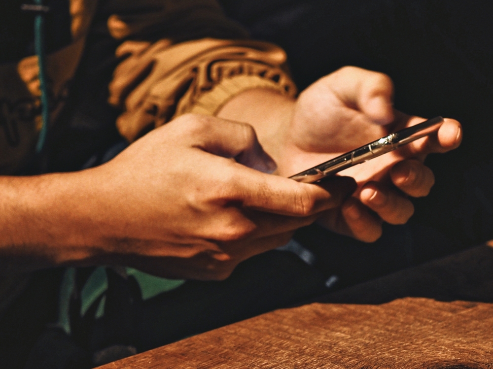 20款熱門App會偷個資！「2家」數據還會傳回母公司