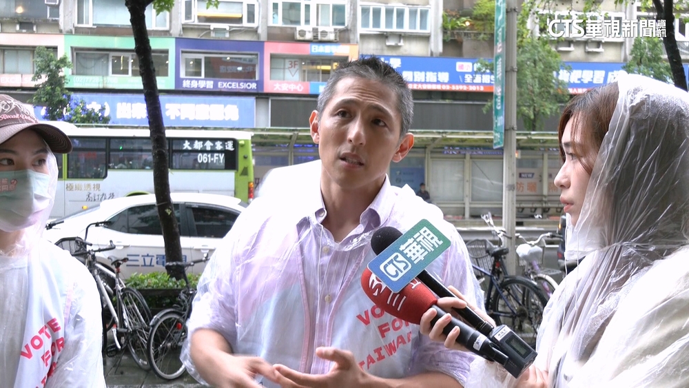 催同意票！　吳怡農批藍「政治當兒戲　公民就會」提前解約"