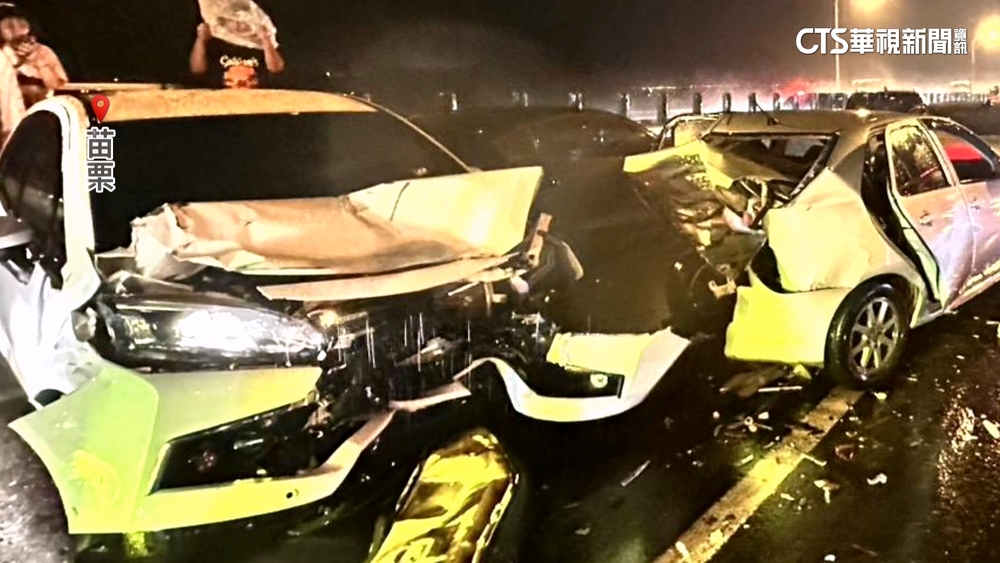疑大雨釀禍！　國1苗栗段8車撞一團1死7傷