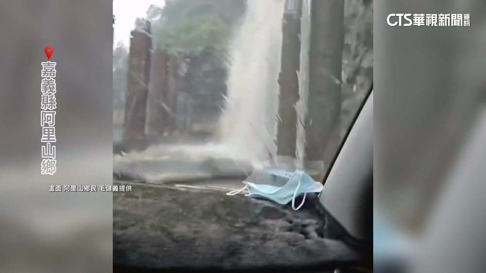 驚人致災暴雨！　嘉義阿里山土石崩落「如山洪爆發」