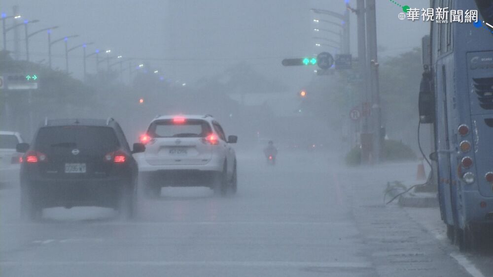 雨神同行！開車切記「3件事」　避免事故發生